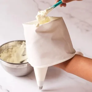 my-11134207-820lg-mei3qh7kk8hy23.webp 1PCS Reusable Cloth Piping Bag for Cake Decorating Essential Baking Tools DIY Fondant Set